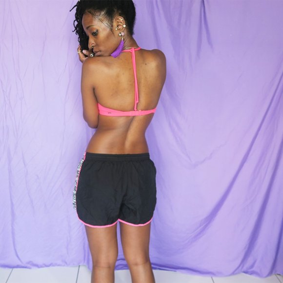 PINK Victoria's Secret Tie up front halter bikini XS - Picture 3 of 4